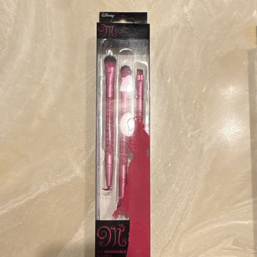 SOHO Disney Mulan Brave Soldier Double-Ended Makeup Brush Set, Pink